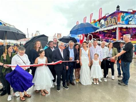 Ouverture de la célèbre Foire aux Manèges de Lille Violette Spillebout