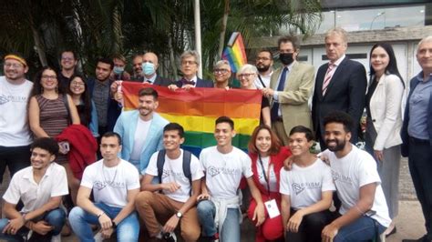 Ue Venezuela Y Sus Delegaciones Izan Bandera En D A Internacional