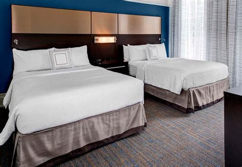 Residence Inn Cleveland Downtown (Cleveland, OH): What to Know BEFORE You Bring Your Family