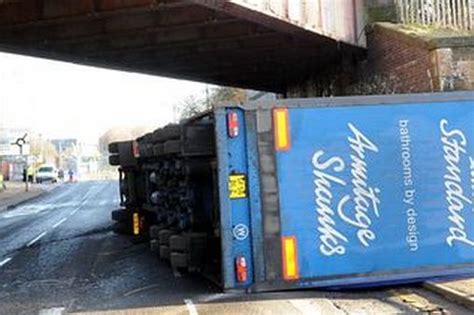 Lorry Smashes Into Flemington Railway Bridge Daily Record