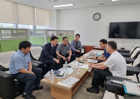 경기도의회 김완규 의원 제안 고양시 장월평천 안전한 산책로 조성