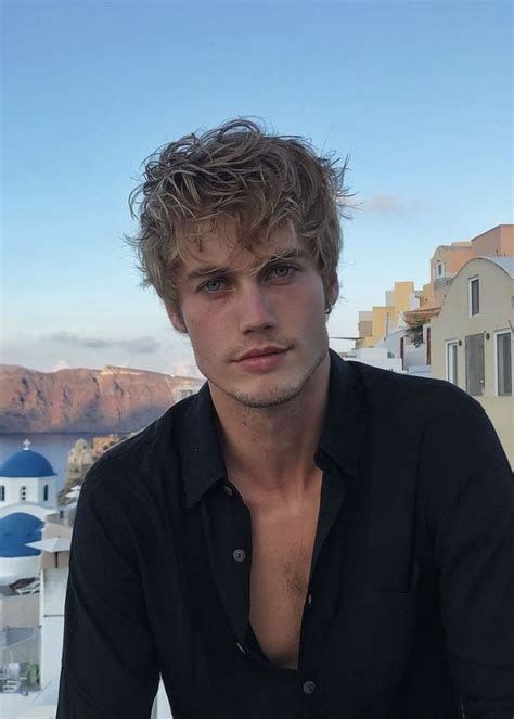 Grayson Hawthorne Personagens Loiras Fotos De Rosto Aparência De Cabelo