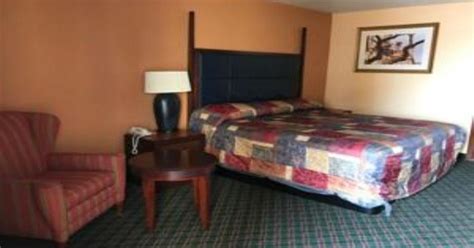 Econo Lodge From 58 Belton Hotel Deals And Reviews Kayak