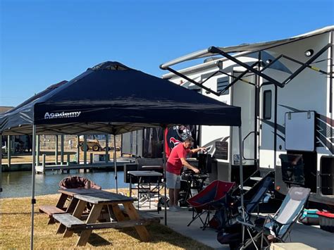 Relaxing Rv Experience In Texas Waterside Rv Resort