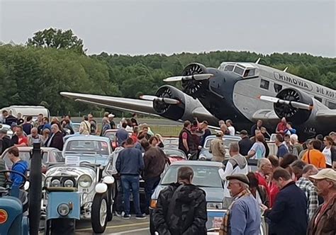 M Nchengladbach Gro Er Andrang Beim Oldtimer Fly Drive In