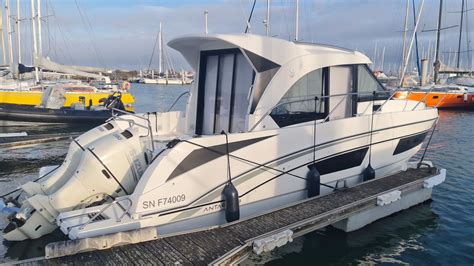 bateau hors bord occasion BENETEAU ANTARES 9 HB en vente à partir de