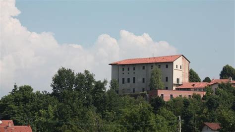 Vische Celebra San Bartolomeo Serate Danzanti Cene E Una Mostra Di