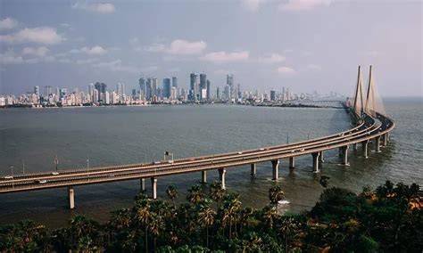 Worli - Neighborhood Guide