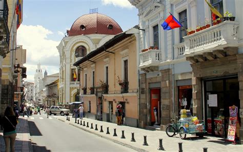 Quito, Ecuador in 12 hours - HoneyTrek