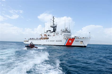 270 Foot Famous Class United States Coast Guard Display