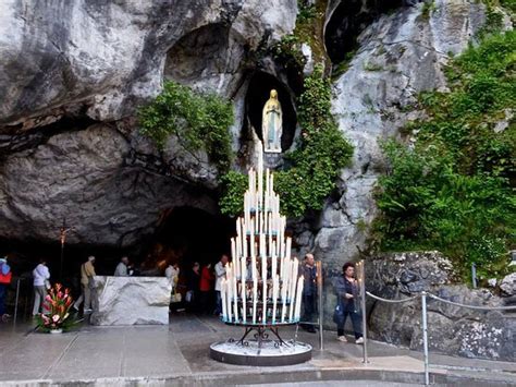 Grotte de Massabielle Excursões e ingressos Lourdes Tripadvisor