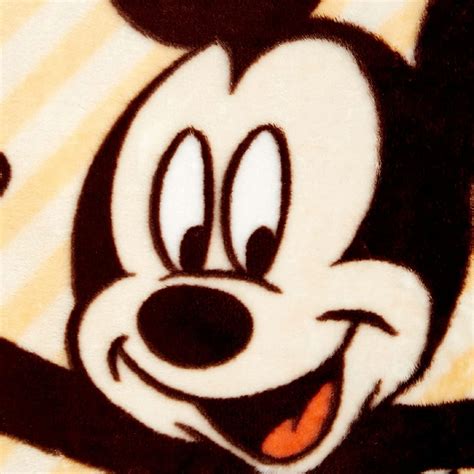 【震撼精品百貨】micky Mouse米奇米妮 ~日本disney迪士尼 米奇披肩毛毯 70x100cm家族74151 震撼日式