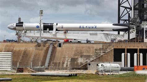 SpaceX Nasa Heute Startet Eine Bemannte Rakete Aus Den USA Zur ISS