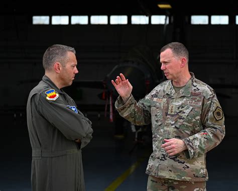 DVIDS - Images - U.S. CENTCOM Commander Visits AFCENT HQ