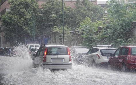 Maltempo In Piemonte Allerta Gialla Per Temporali Nubifragio A Torino