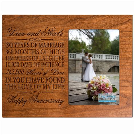 30 Year Wedding Anniversary Gift / 30 Best 30th Anniversary Gifts Your Ultimate List 2020 Heavy ...