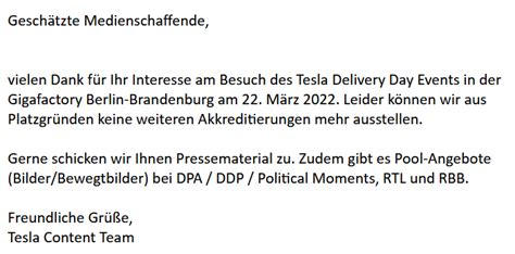 Malte Kreutzfeldt on Twitter Auf dem großen Tesla Gelände ist