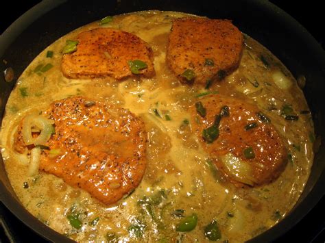 Cajun Smothered Porkchops And Gravy Tutorial