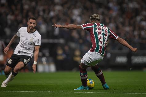 Saiba Onde Assistir Corinthians X Fluminense Pelo Campeonato Brasileiro