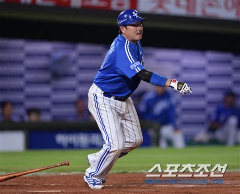 삼성 진갑용 49일만에 시즌 4호 홈런 폭발 스포츠조선