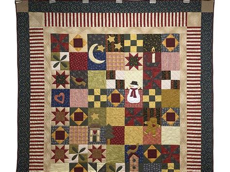 Christmas Sampler Quilt Photo 2