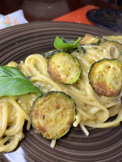 Spaghetti Alla Nerano Stanley Tucci Approved Pasta Side Dishes