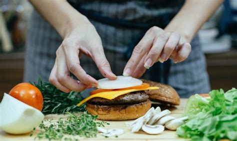 How To Make Pan Fried Burgers On The Stove Cullys Kitchen