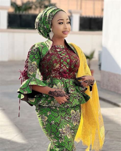 The Latest Ankara Skirt And Blouse Style For Wedding