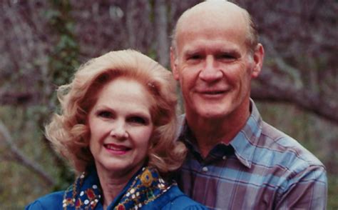 Alicia Landry Wife Of Iconic Dallas Cowboys Coach Tom Landry Dies At