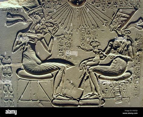 Amor De Nefertiti Y Akhenaton