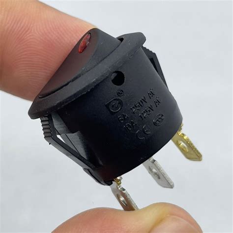 IC 132A Yuvarlak Nokta Işık Anahtar On Off 3P 12V Komponentci