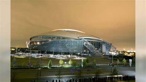 Go Inside The Totally Reimagined Nfl Stadium Of Tomorrow Off