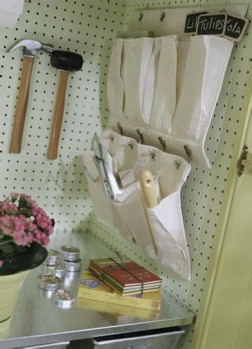 Quick And Easy Ways To Organize Your Potting Bench Bees And Roses