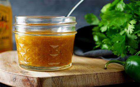Spicy Chipotle Vinaigrette Copycat Recipe - TheFoodXP
