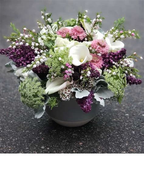 Custom Designs Veldkamps Sympathy Flowers