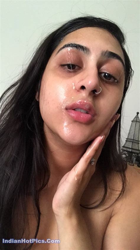 Hot NRI Girl Nude Aur Cum Facial Ke Saat