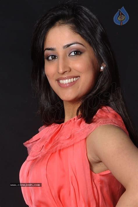 Yami Gautam Hot Stills Photo Of