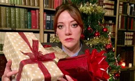 Cunk On Christmas Charlie Brooker S Philomena Cunk Explains Everything About The Holiday After