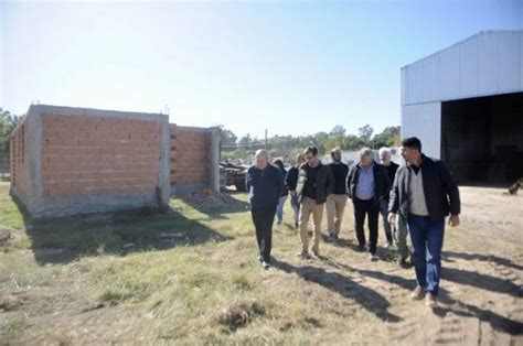 Simone Y Paredi Recorrieron Obras De Viviendas En Mar Chiquita