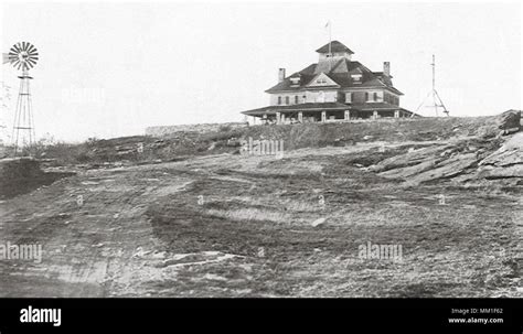 Mountain House atop Mt. Wachusett. 1910 Stock Photo - Alamy