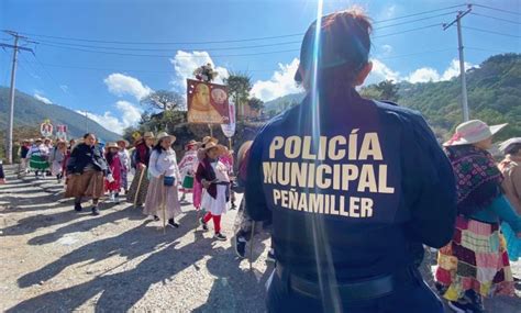 Peregrinas Llegaron A Pe Amiller El Queretano