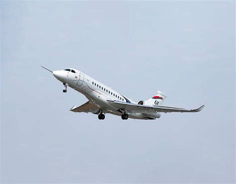 Dassault S Falcon 6X Completes First Flight