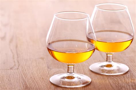 Bicchieri Da Grappa Come E Dove Bere La Grappa Di Amarone