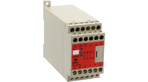 G9SA 301 AC100 240 Omron Industrial Automation Relè di sicurezza 5A