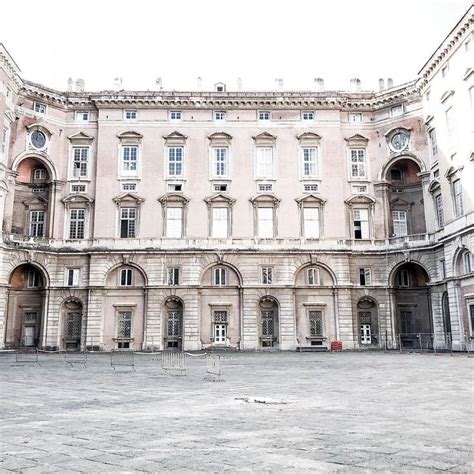 Tempo fa eravamo stati alla Reggia di Caserta reggia di cui tanto si è