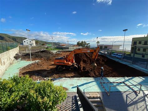 Reanudación de las obras del polideportivo de Llano de la Rosa Candelaria