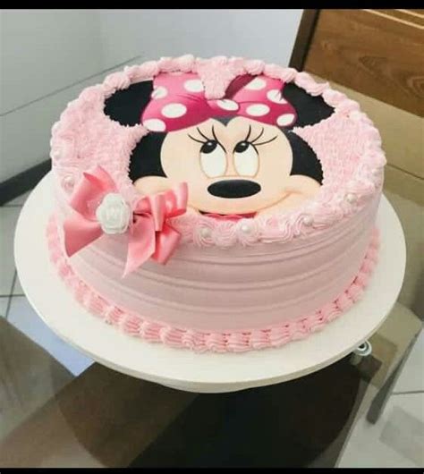 Pin by Viridiana De la Rosa on Guardado rápido Minnie cake Minnie