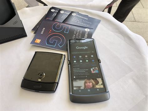 Motorola Razr 5G specs, faq, comparisons