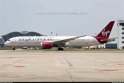 G Vbel Virgin Atlantic Boeing Dreamliner Photo By Fang Xiaoyu