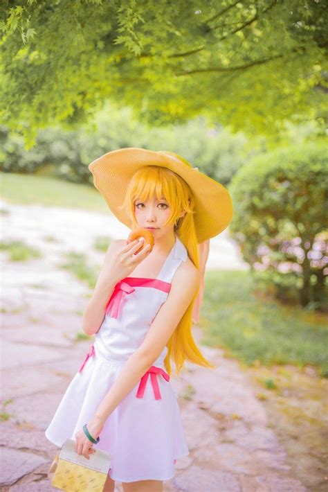 Shinobu Oshino - Cosplay